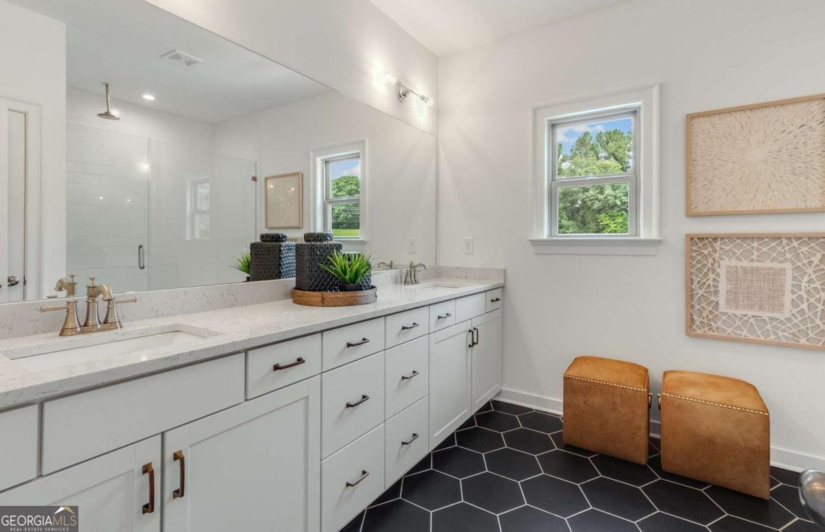 1080 Battery Park Road Decatur - 23