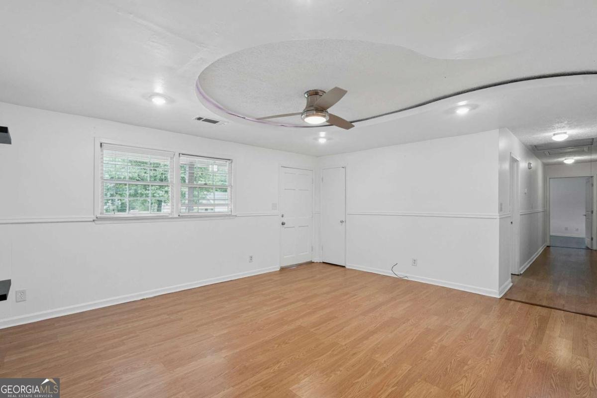 472 Camden Circle Lawrenceville - 3