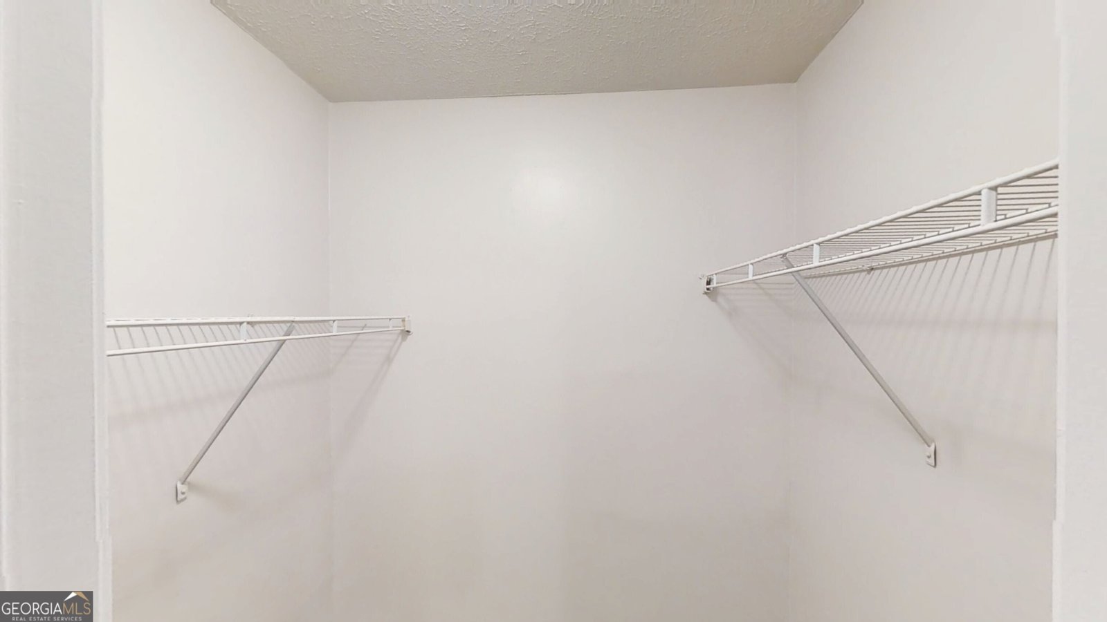 721 The Trace Lithonia - 11