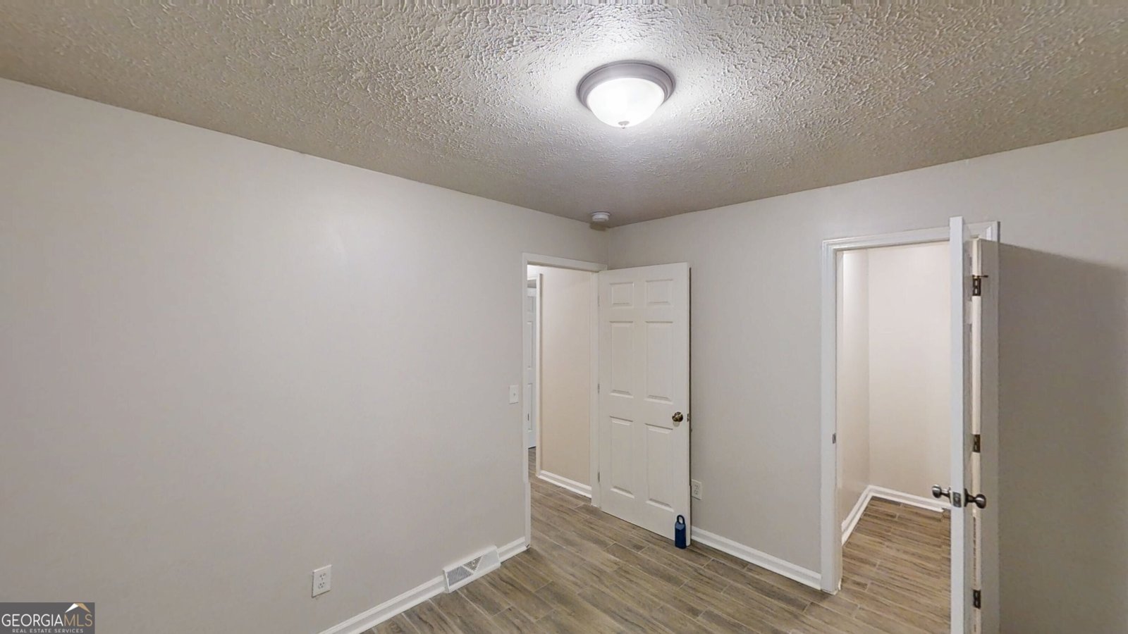 721 The Trace Lithonia - 15