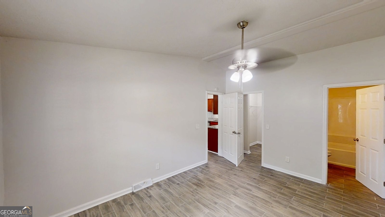 721 The Trace Lithonia - 6