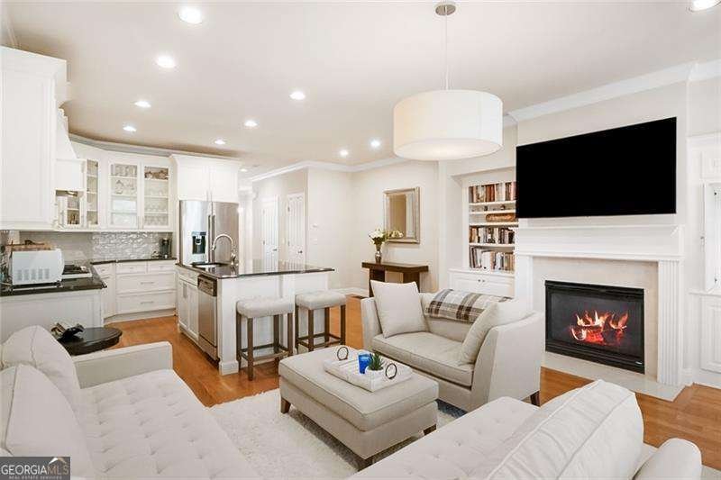 10860 Ellicot Way Alpharetta - 2