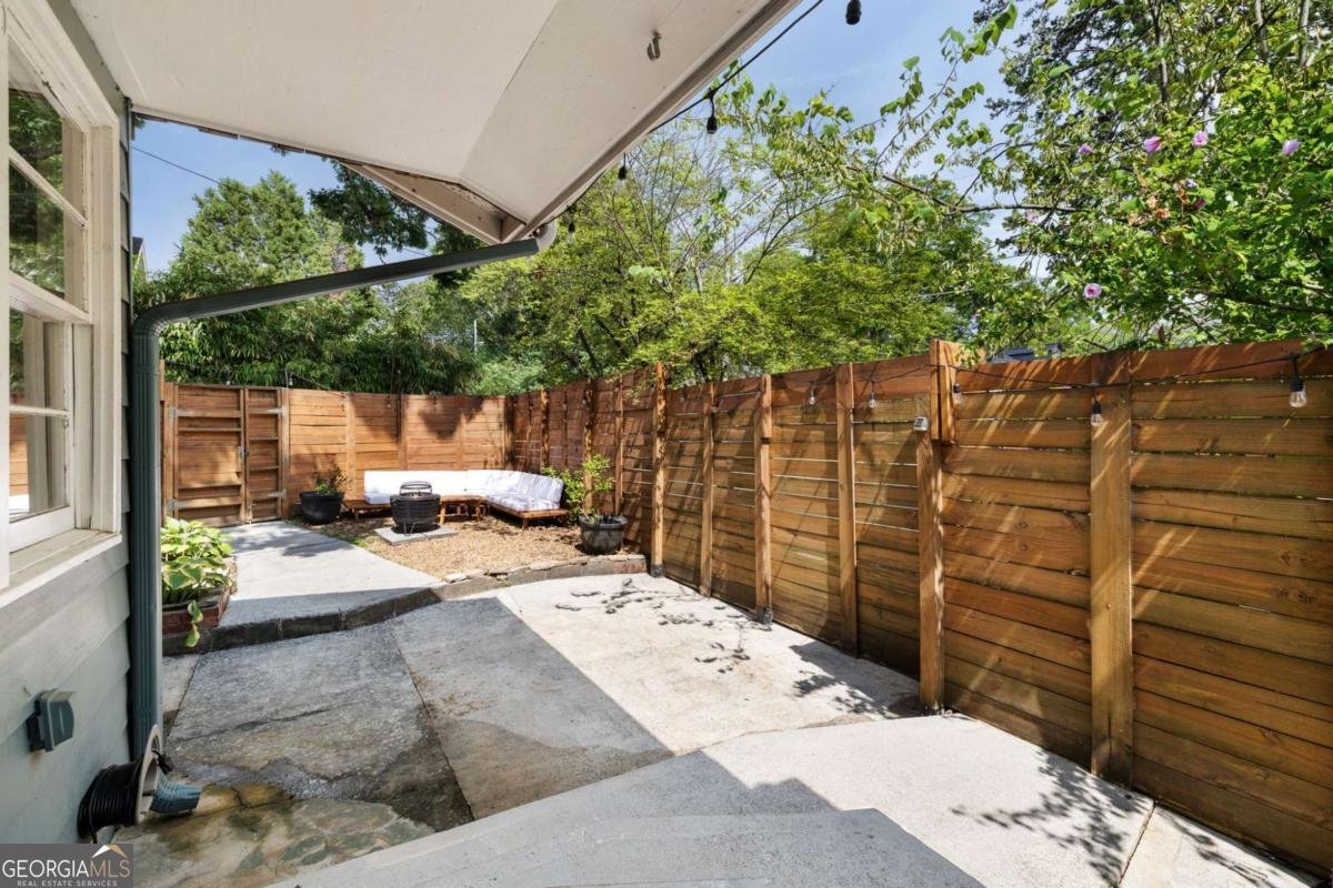 1662 Melrose Drive Atlanta - 6