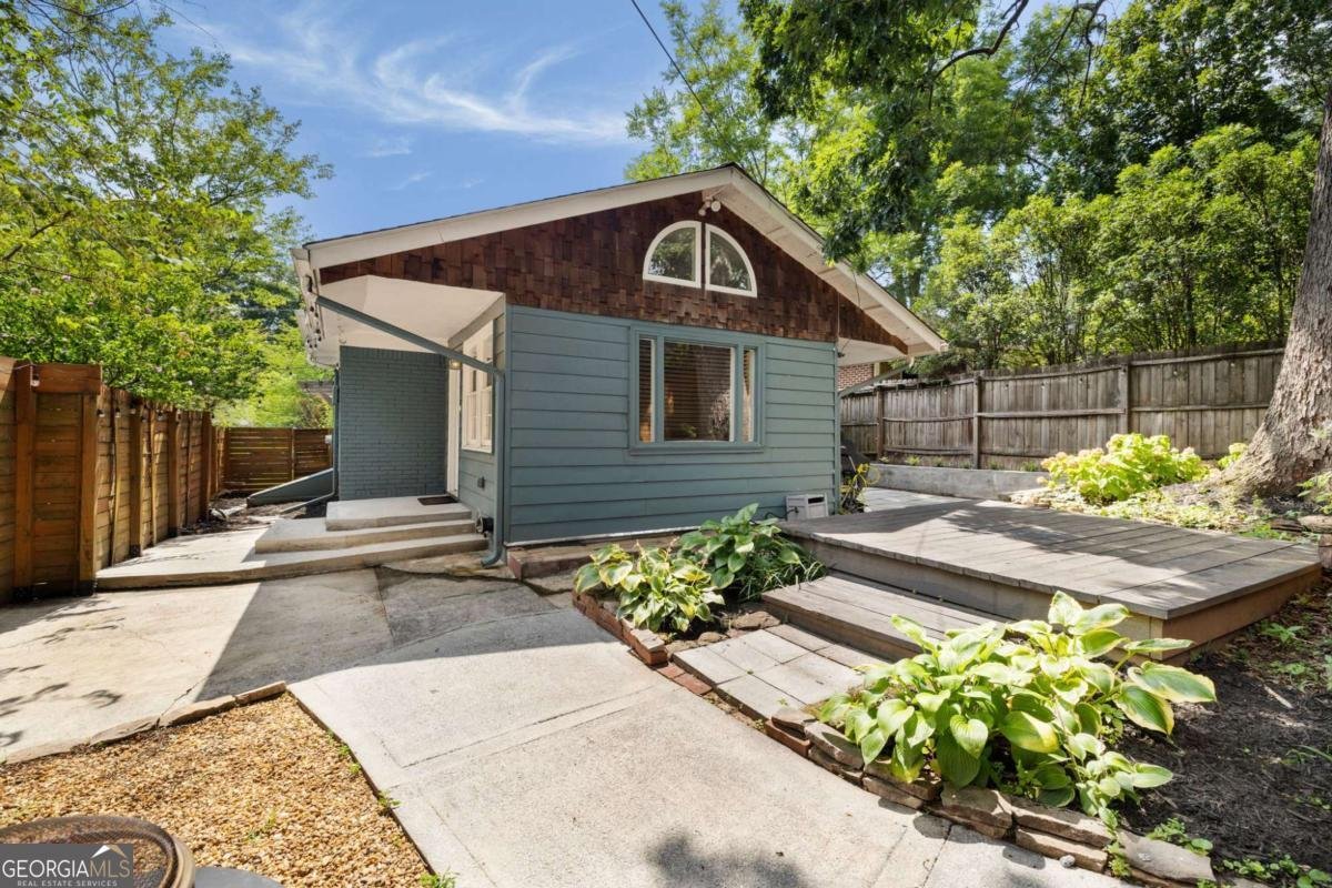 1662 Melrose Drive Atlanta - 8
