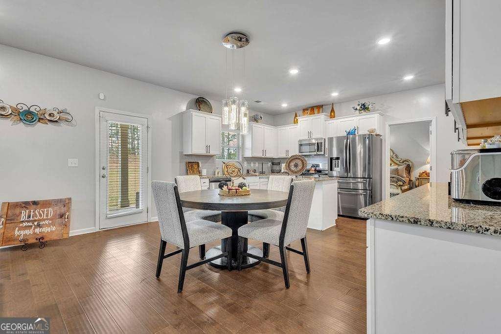 8033 Louis Drive Locust Grove - 10