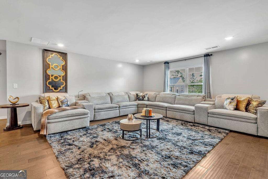 8033 Louis Drive Locust Grove - 16