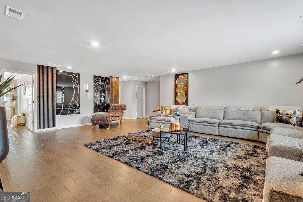 8033 Louis Drive Locust Grove - 17
