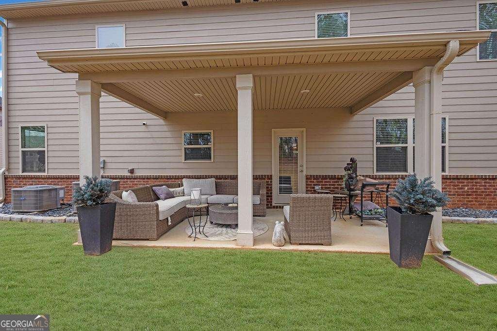 8033 Louis Drive Locust Grove - 30