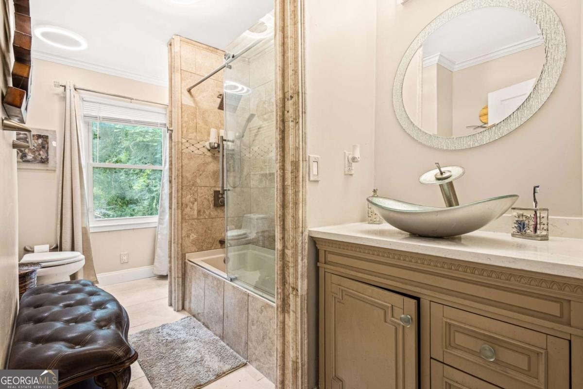 727 Charlotte Place Atlanta - 1