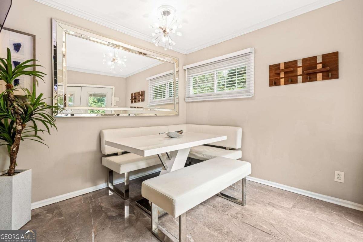 727 Charlotte Place Atlanta - 12