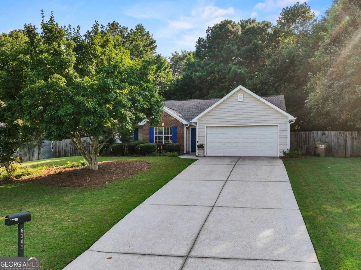 6302 Huntcliff Drive Flowery Branch - 1