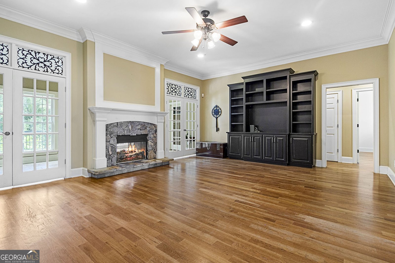 532 King Road Forsyth - 2