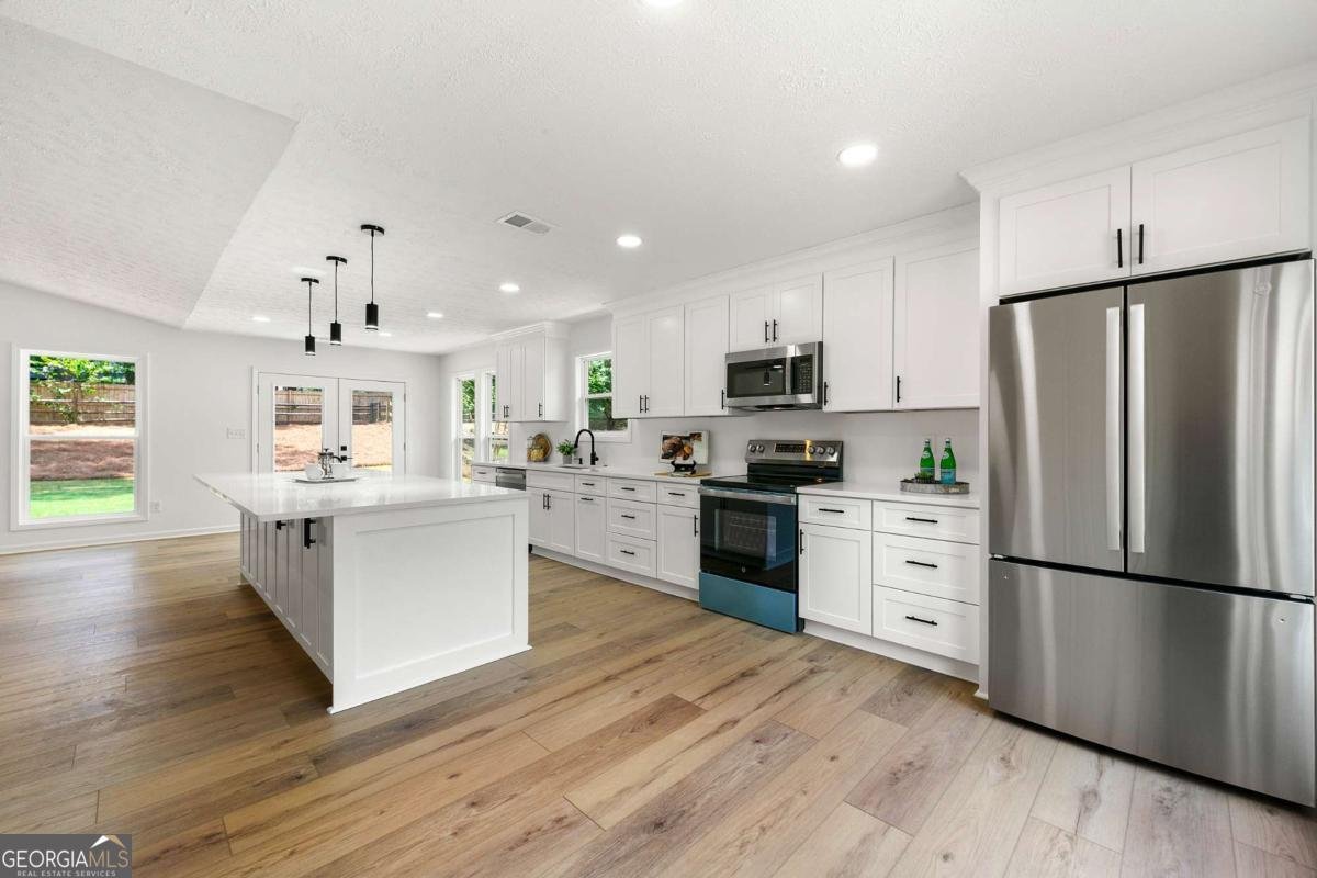 910 Lake Haven Court Roswell - 12
