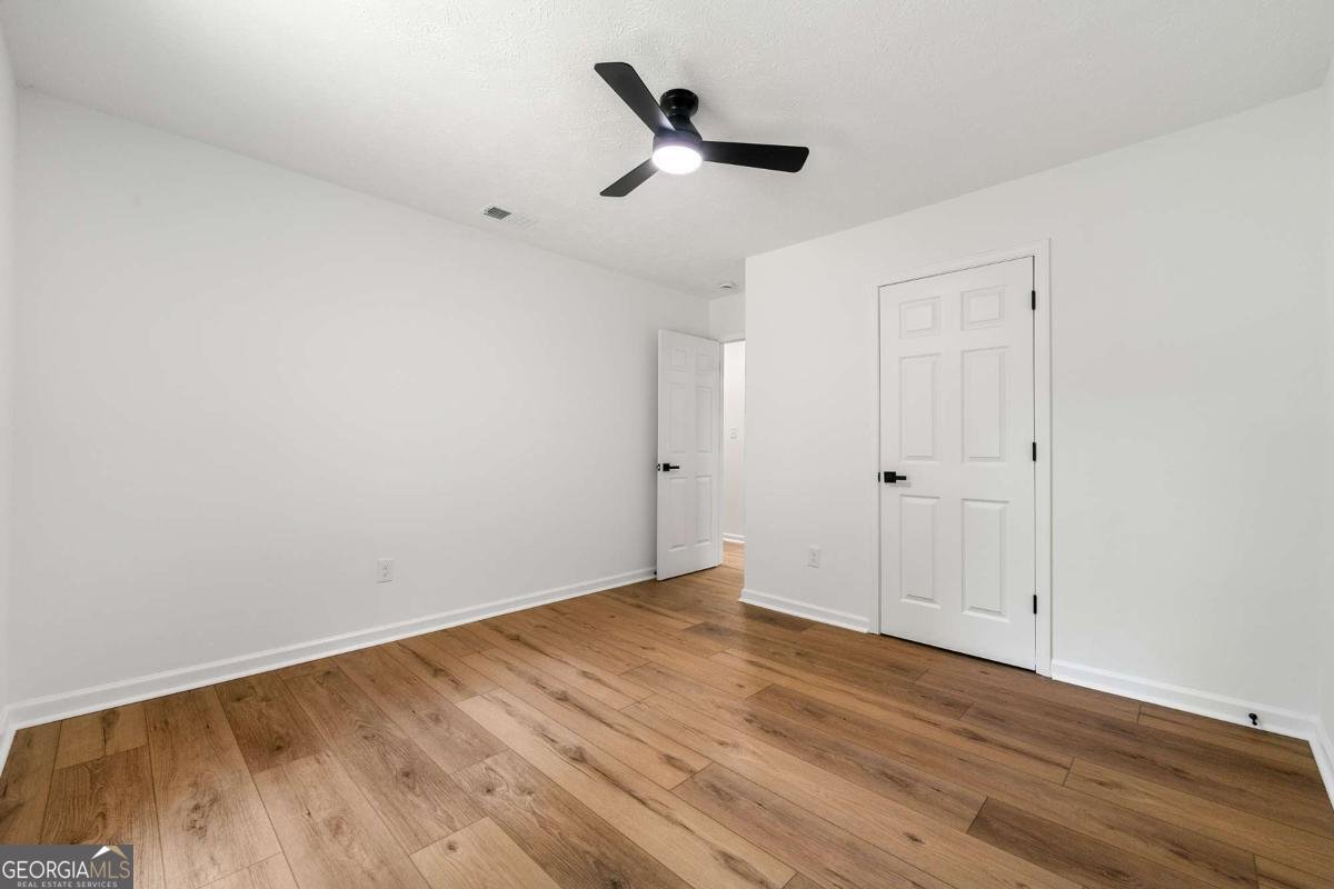 910 Lake Haven Court Roswell - 23