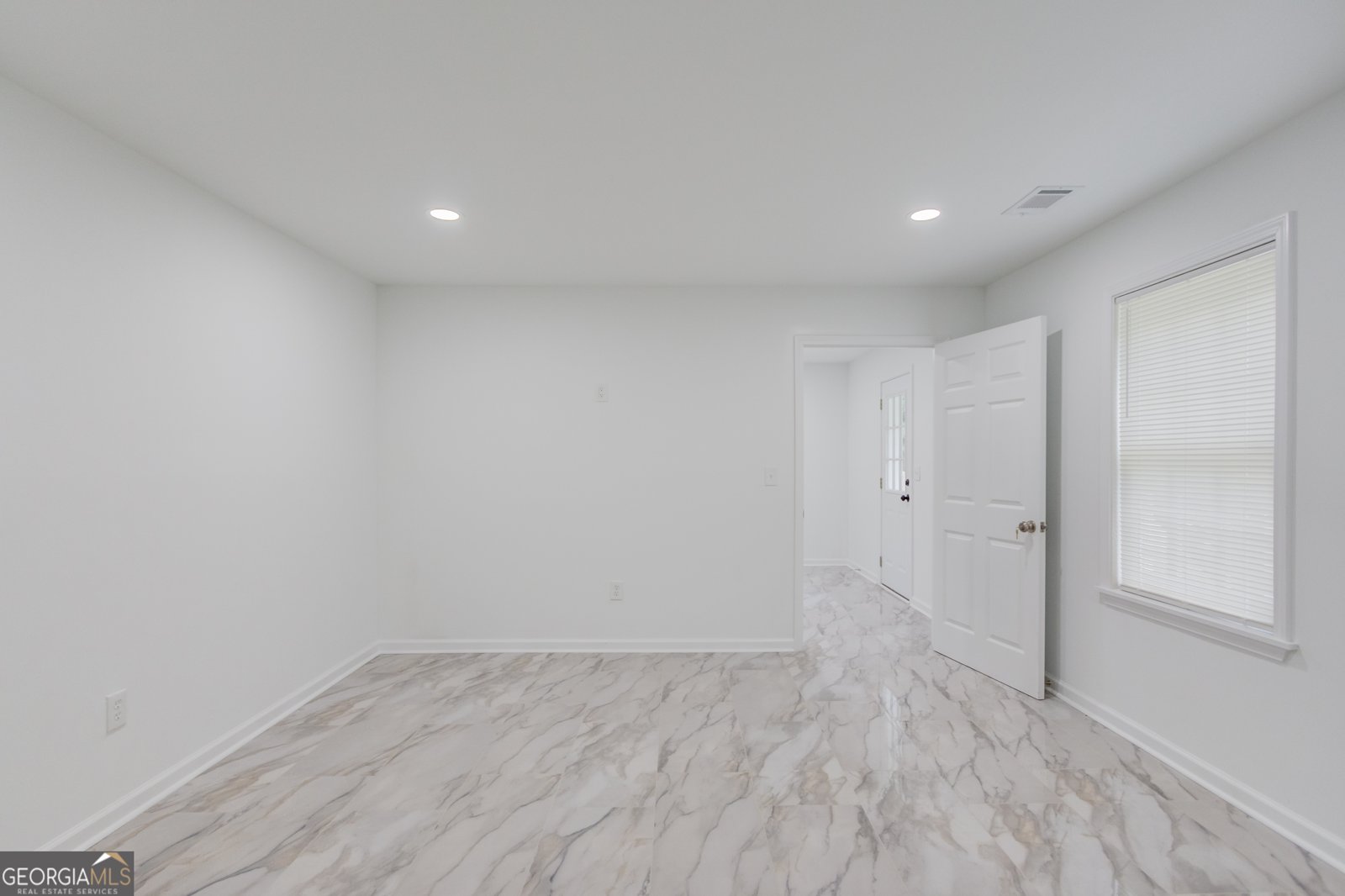 1603 Babbling Brook Cove Lawrenceville - 18