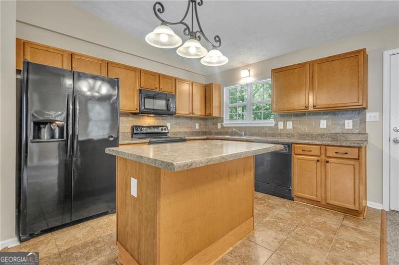 194 Lexington Court Riverdale - 24