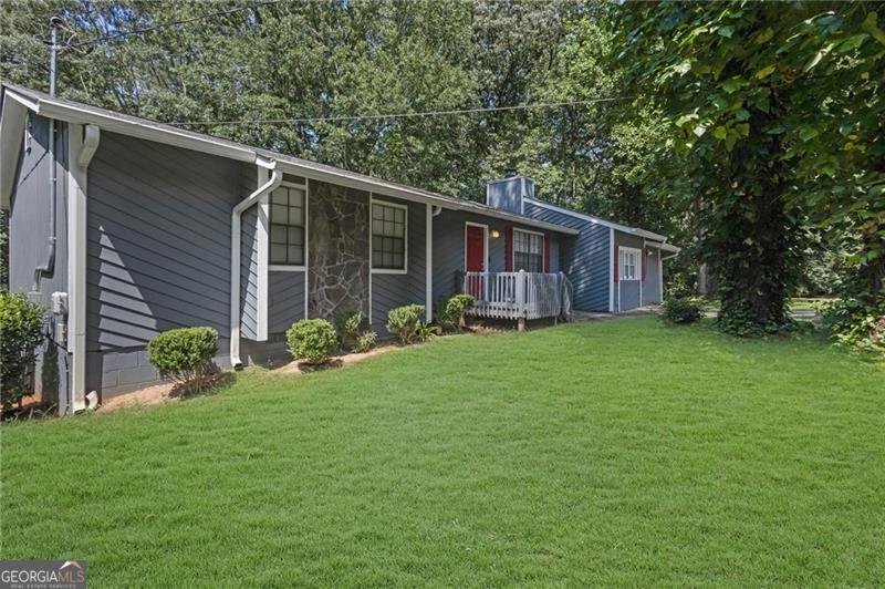 194 Lexington Court Riverdale - 3