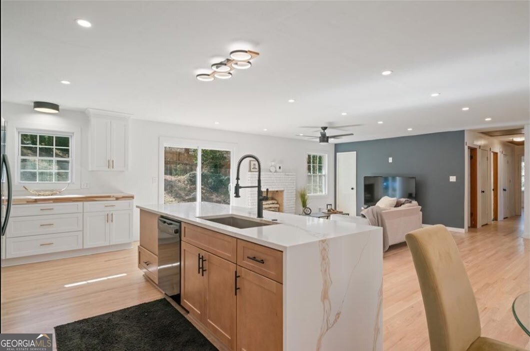 3390 Cedar Island Drive Atlanta - 4