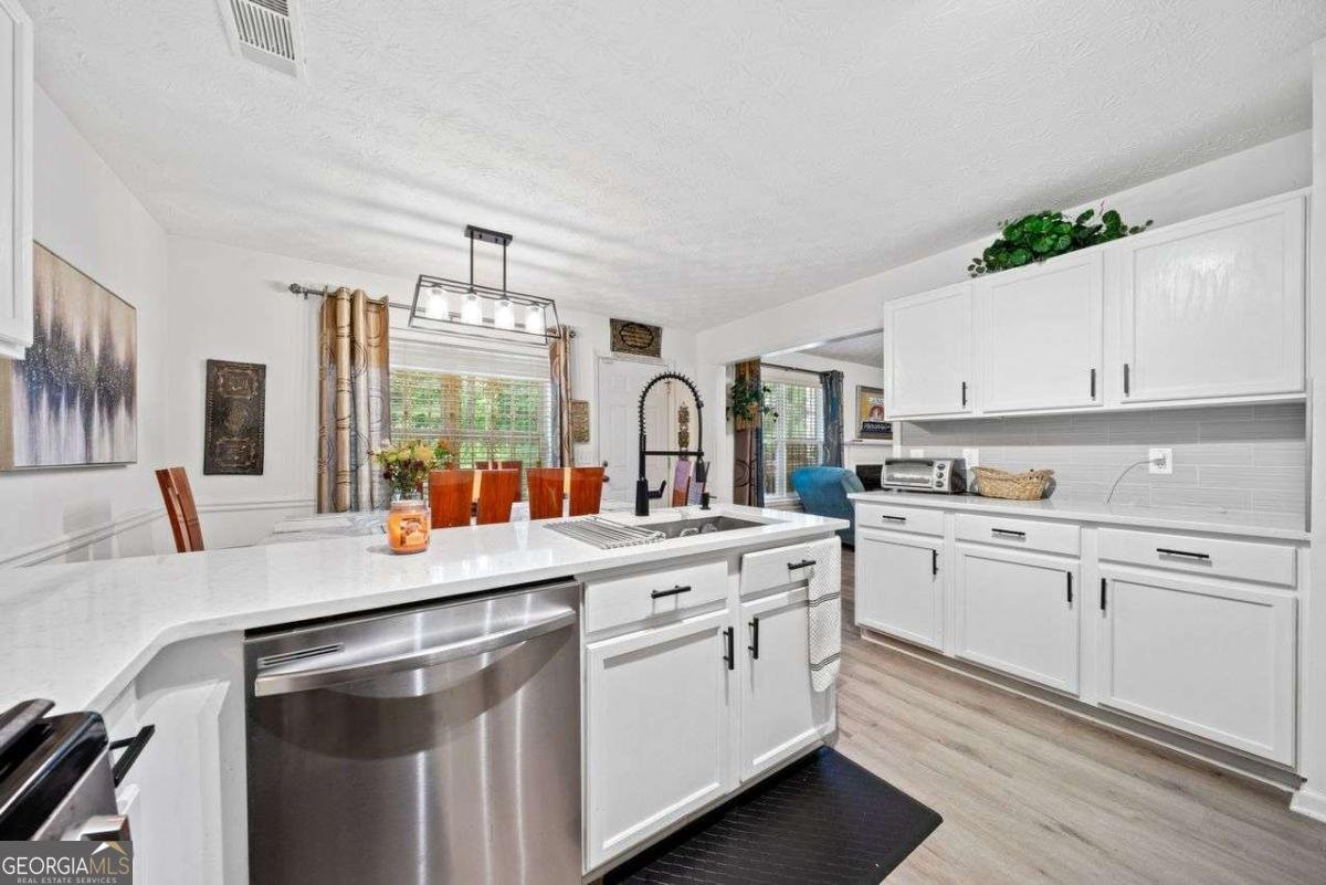 2575 Kentshire Way Lawrenceville - 15