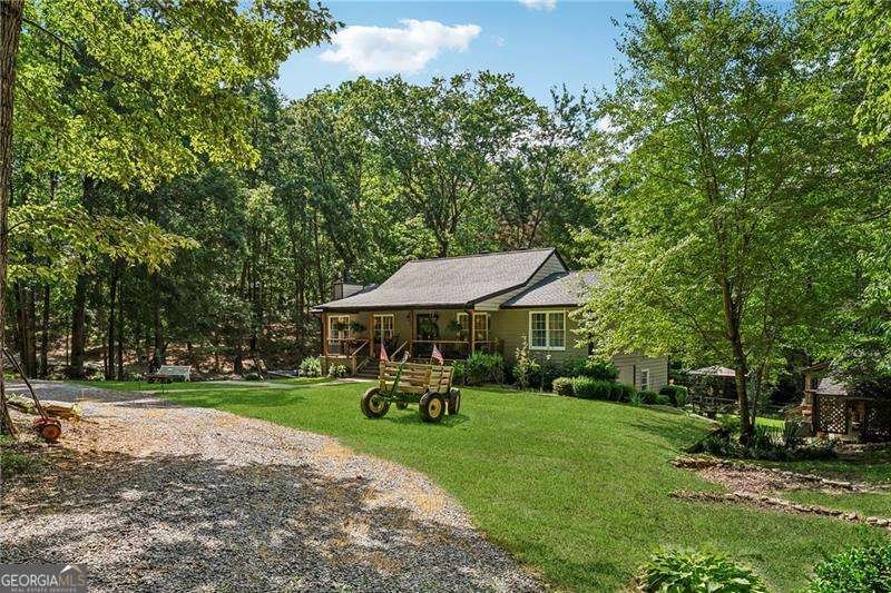 315 Rhine Road White - 2