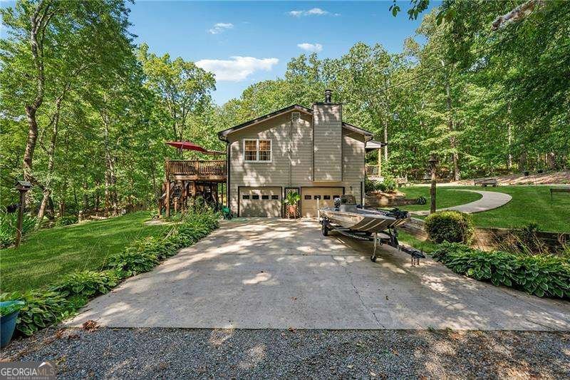 315 Rhine Road White - 40