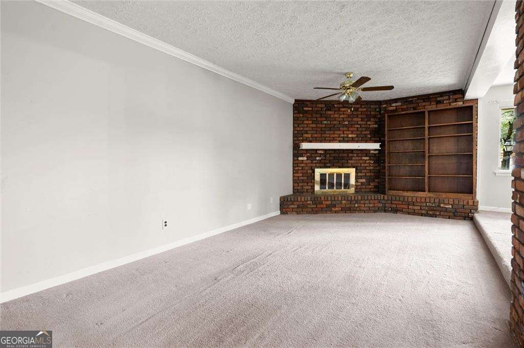 422 Afton Drive Roswell - 1
