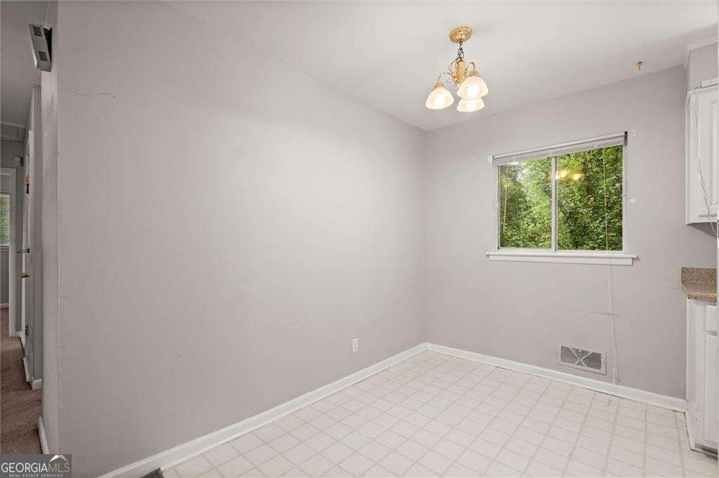 422 Afton Drive Roswell - 12