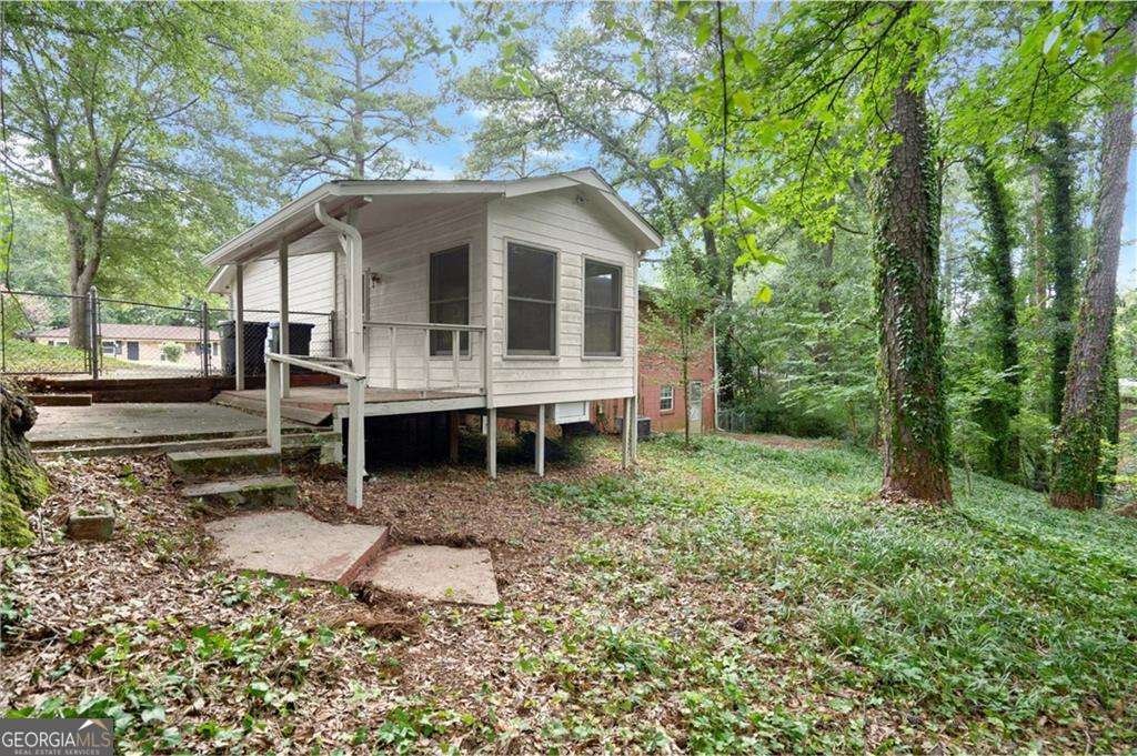 422 Afton Drive Roswell - 39