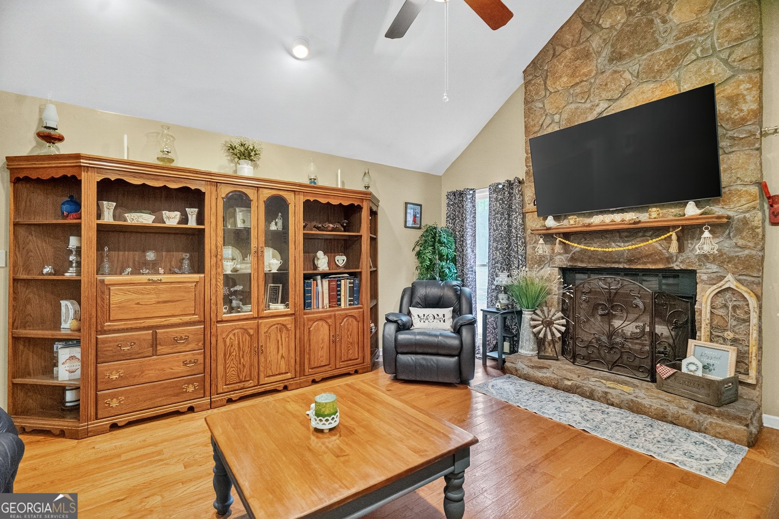 466 River Run Drive Hogansville - 1