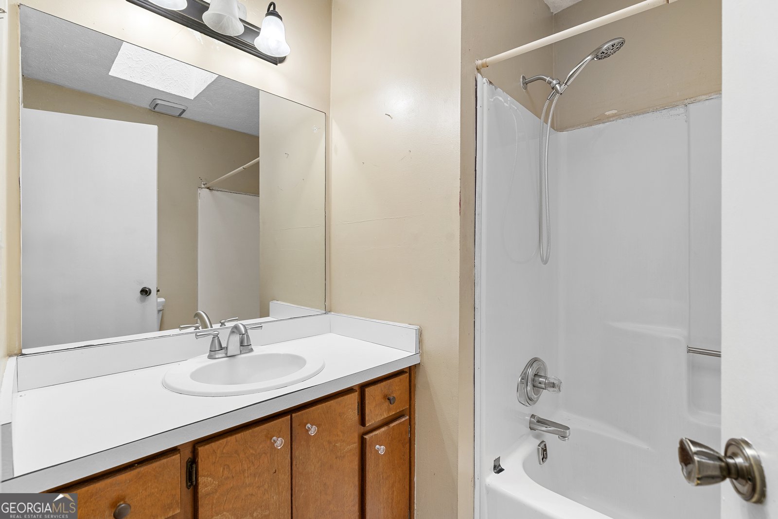 442 Monroe Court Kennesaw - 1