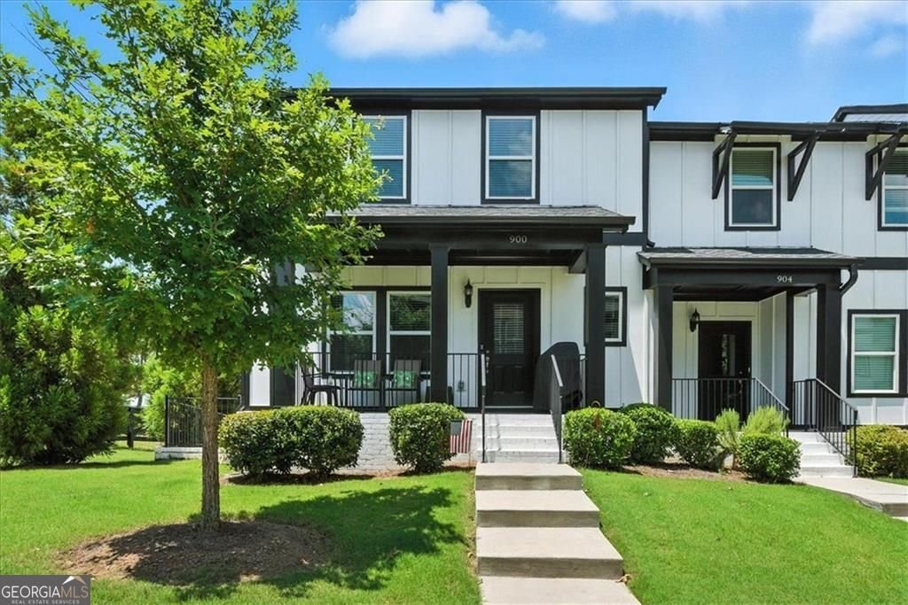 900 Sweetwater Grove Woodstock - 1