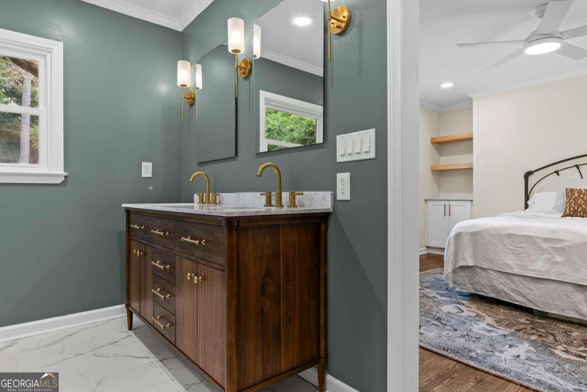 210 Valleybrook Drive Athens - 24