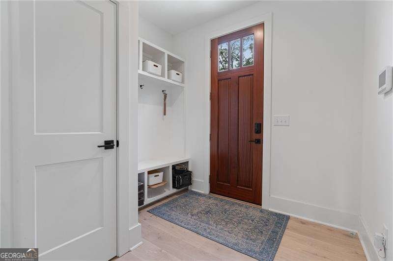 2071 Fairhaven Circle Atlanta - 27