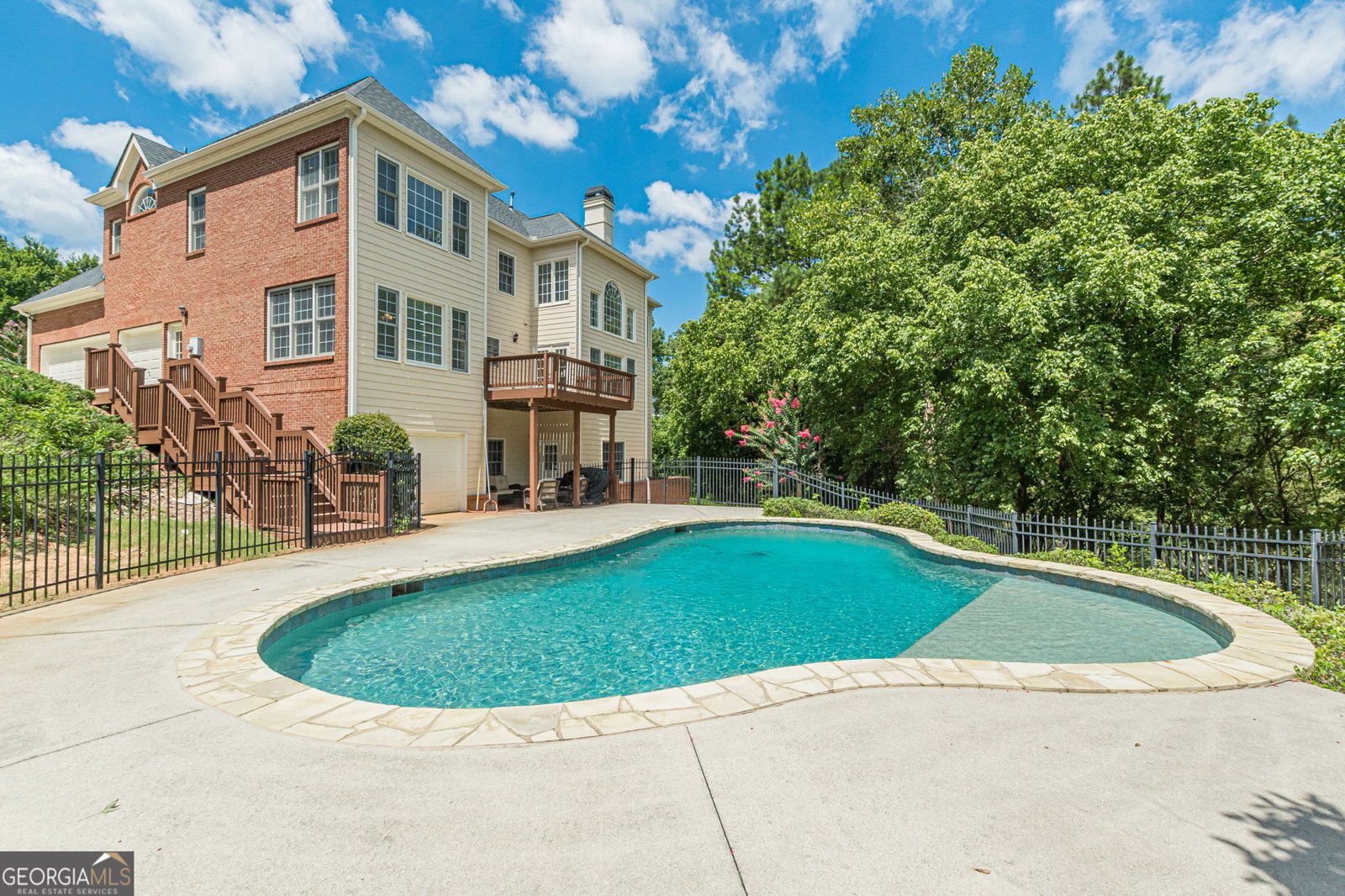 3410 Hearthstone Place Douglasville - 23