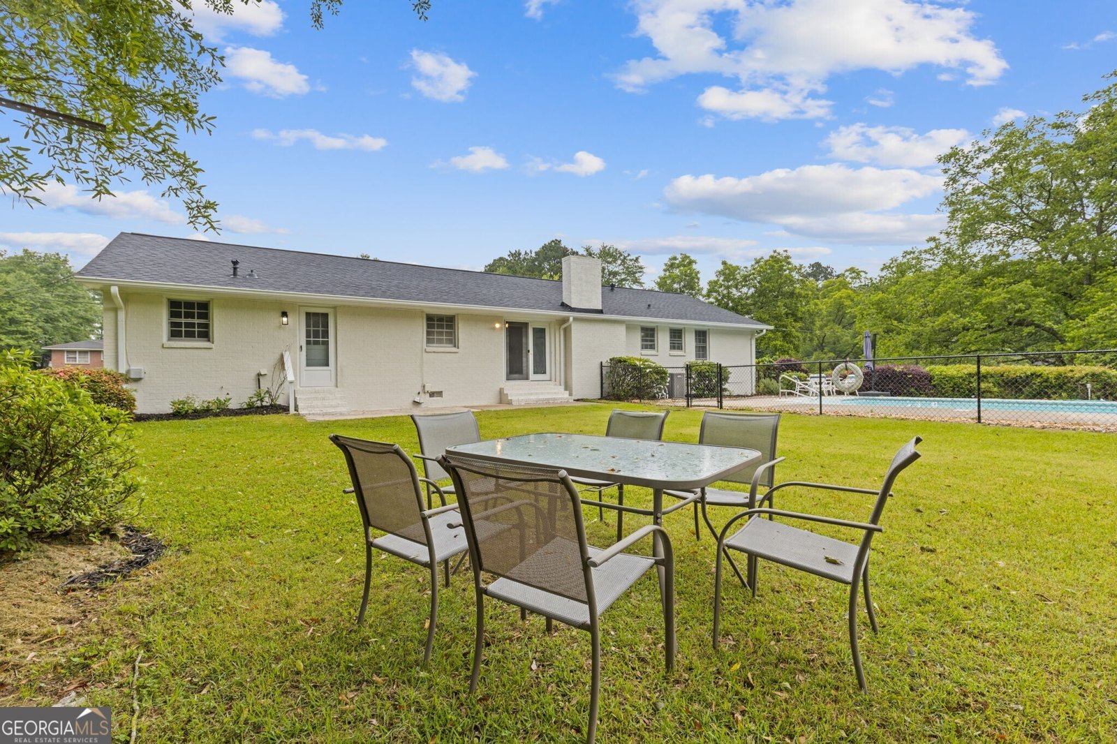 256 Teresa Lane Loganville - 34
