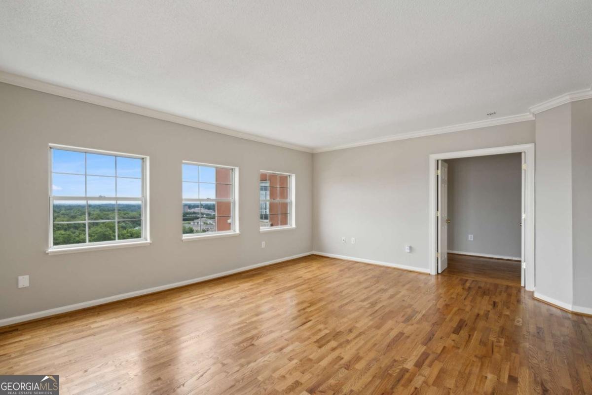 3435 Kingsboro Road Atlanta - 13