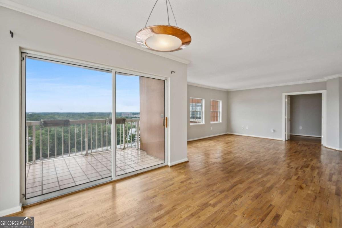 3435 Kingsboro Road Atlanta - 14