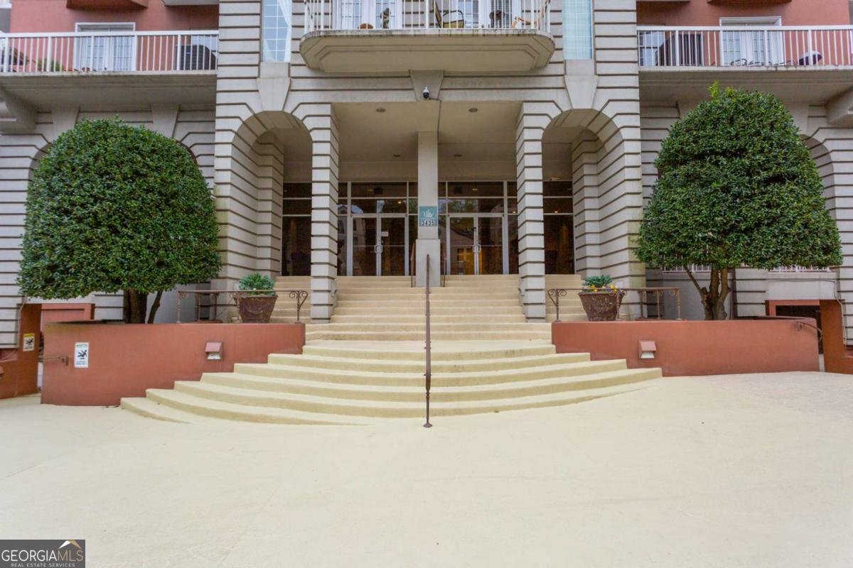 3435 Kingsboro Road Atlanta - 2