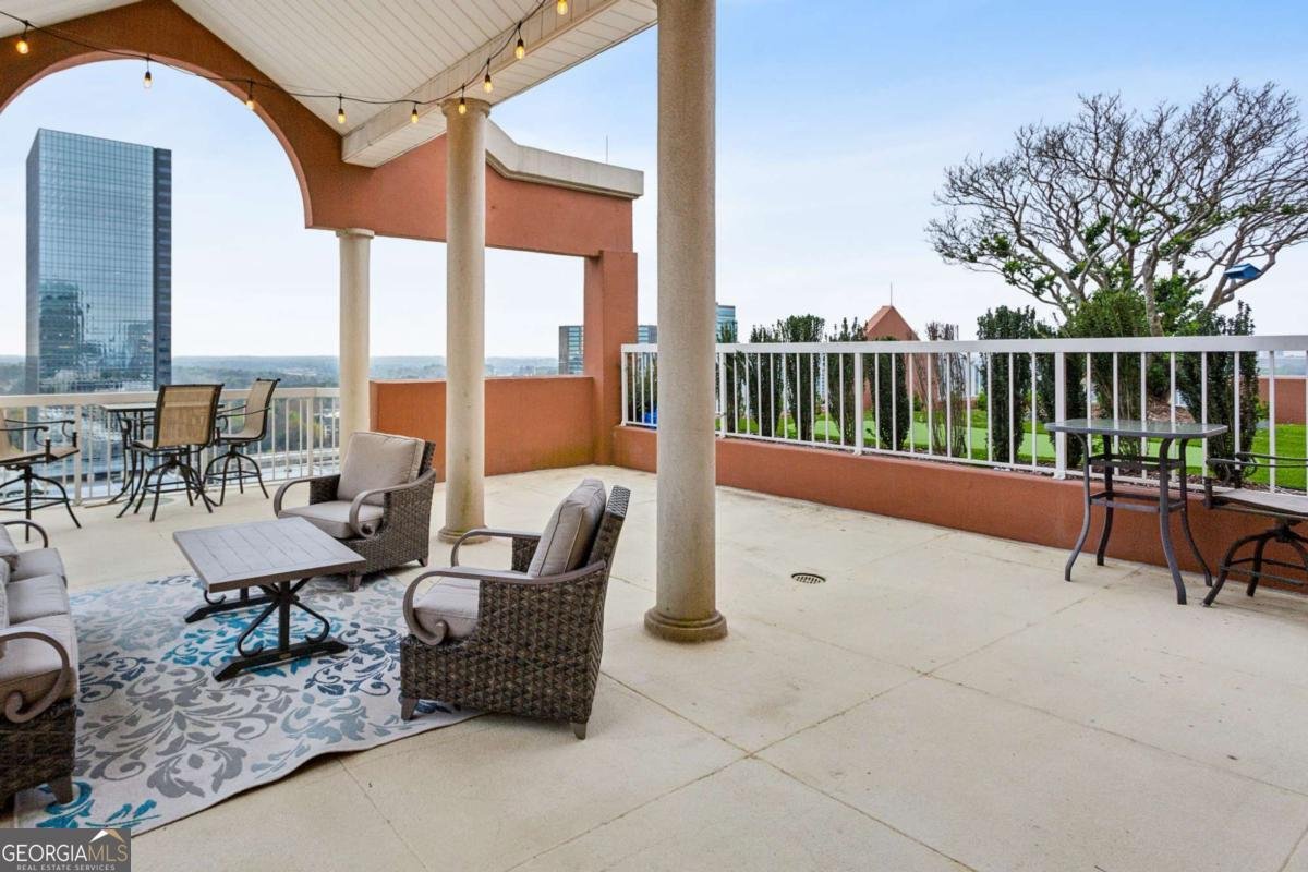 3435 Kingsboro Road Atlanta - 26
