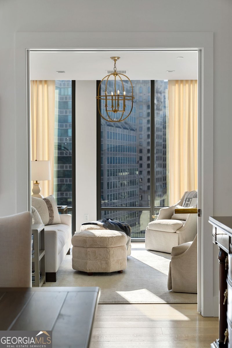 3107 Peachtree Road Atlanta - 7
