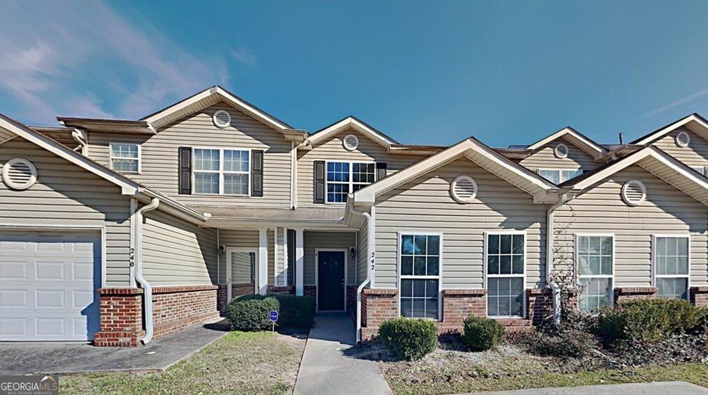 242 Shenandoah Drive Riverdale - 1