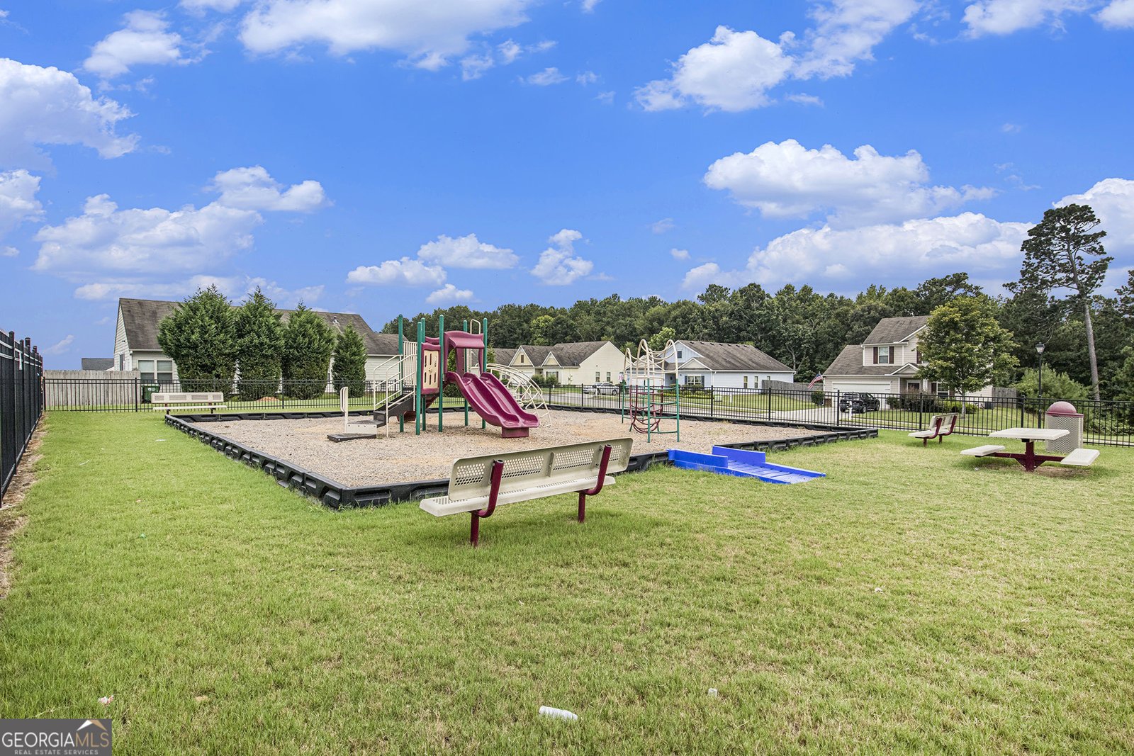 1076 Sutherland Drive Winder - 23