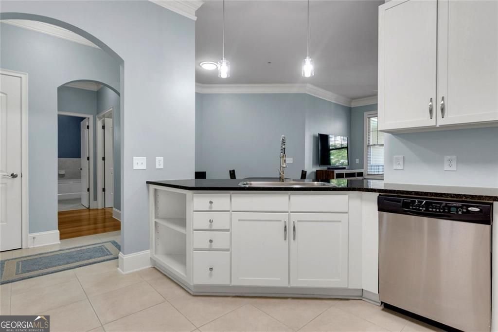 3621 Vinings Slope Atlanta - 14