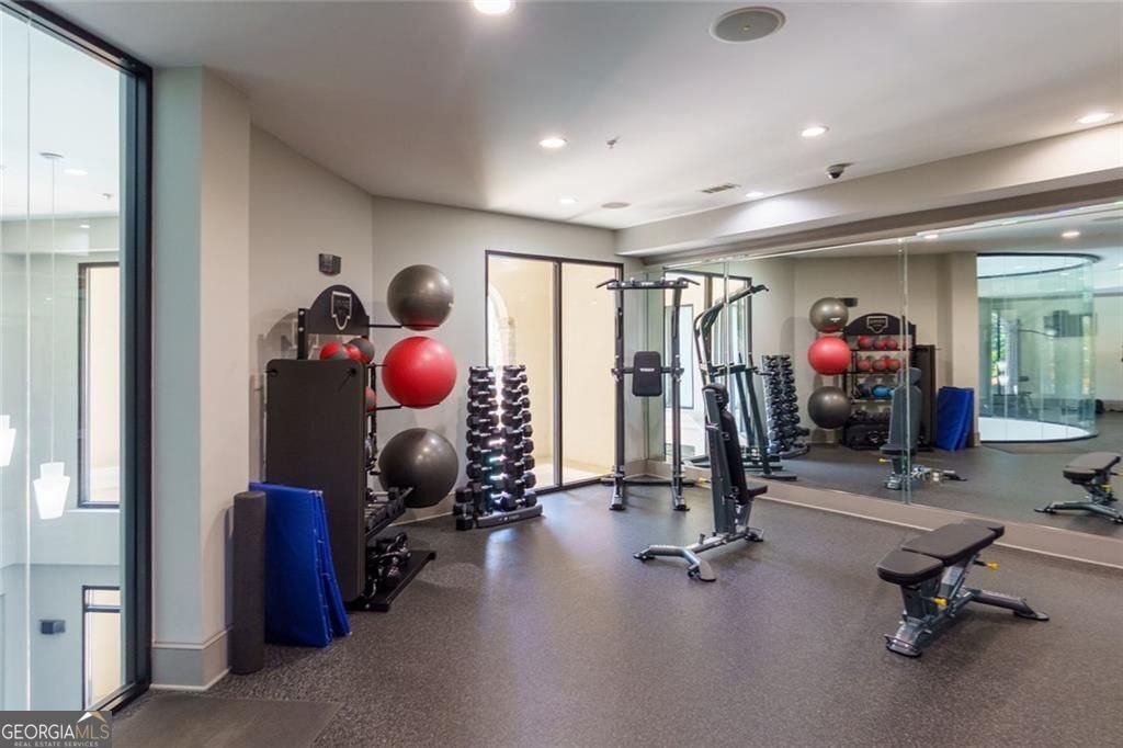 3621 Vinings Slope Atlanta - 33