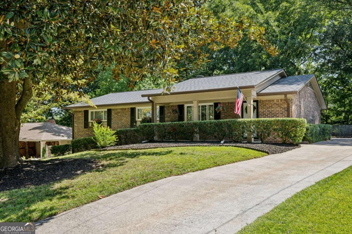 2624 Cove Circle Brookhaven - 1