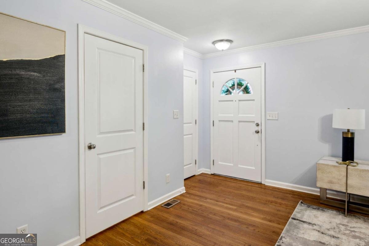 2624 Cove Circle Brookhaven - 2