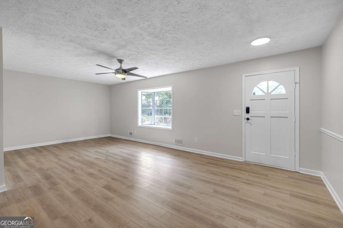 3605 Enchanted Lake Court Conyers - 5
