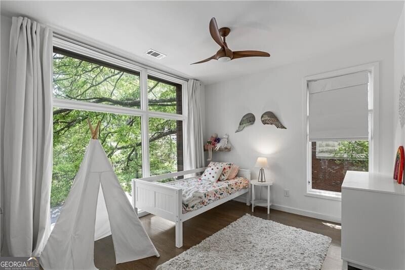 670 Willoughby Way Atlanta - 23