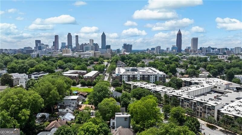 670 Willoughby Way Atlanta - 3