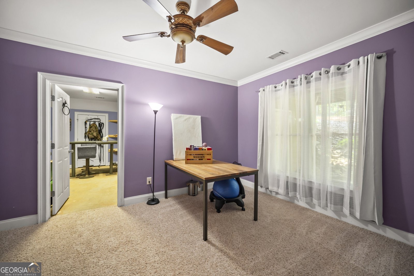 10 Clydesdale Trail White - 14